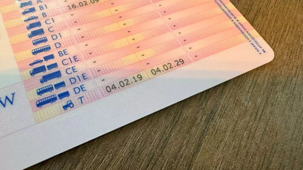 Officieel geregistreerd auto motor rijbewijs kopen registratie